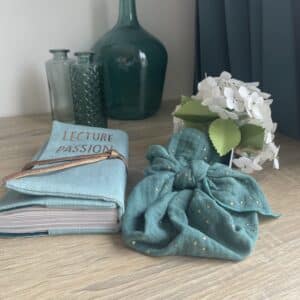 Pochette protège livre en lin personnalisable